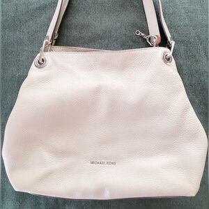 Light grey Michael Kors bag
